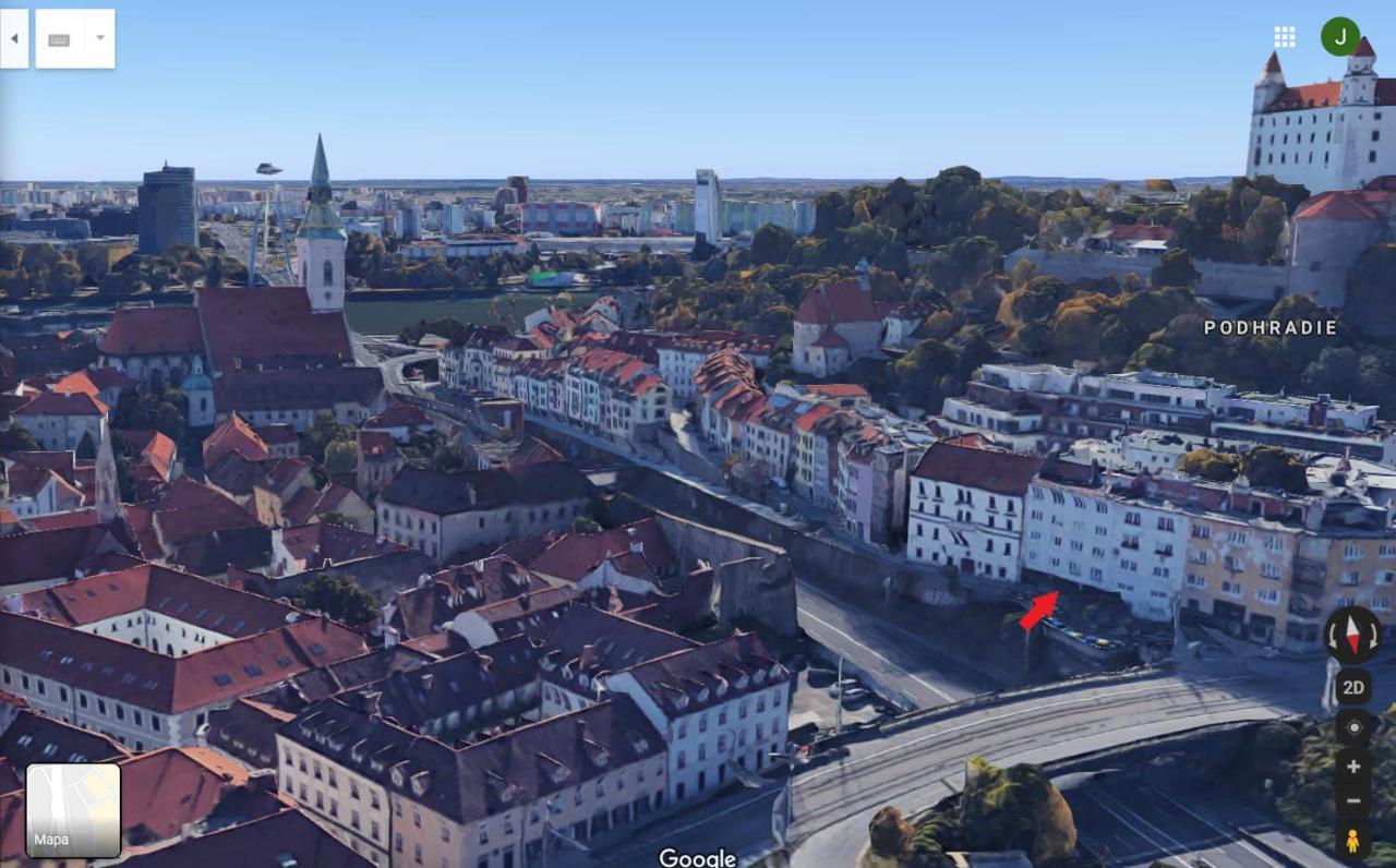 Oldtown Safari Lodge Bratislava Exterior foto